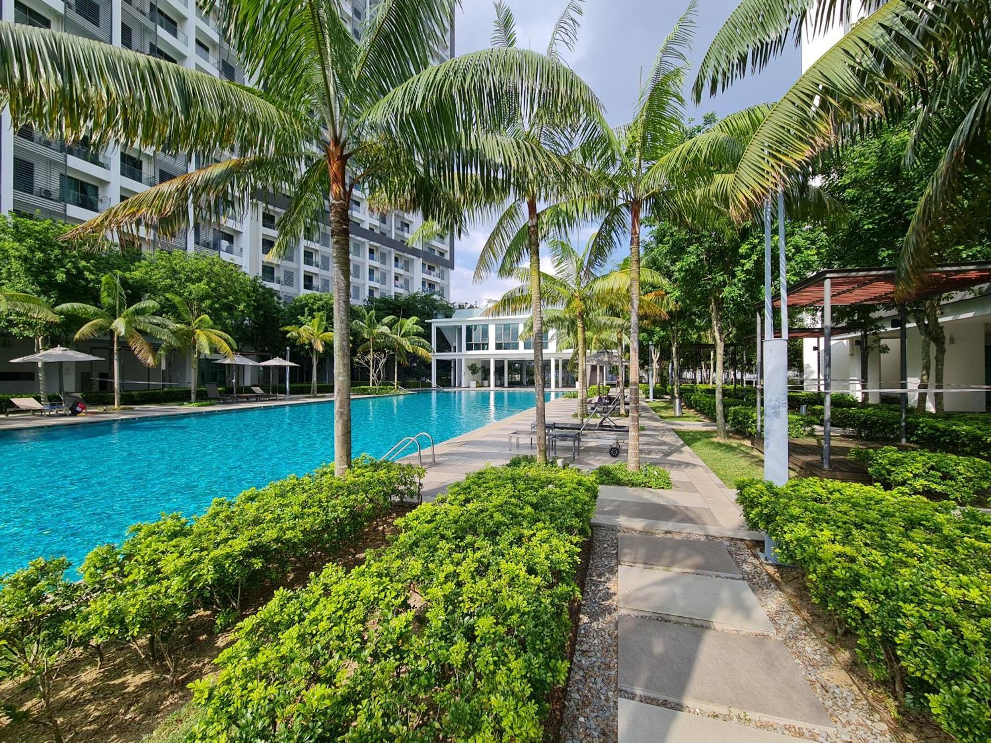 Ferienwohnung Retreat At Cybersquare Cyberjaya Exterior foto