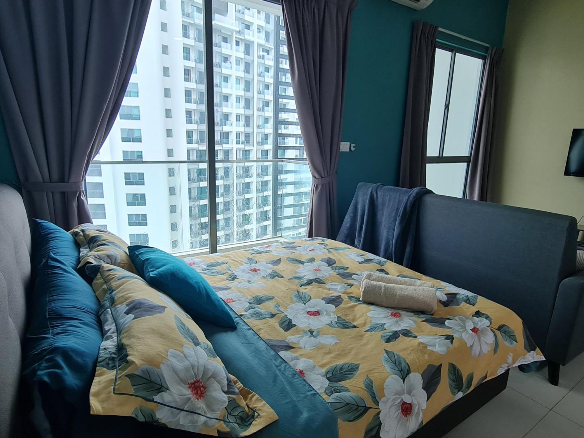 Ferienwohnung Retreat At Cybersquare Cyberjaya Exterior foto